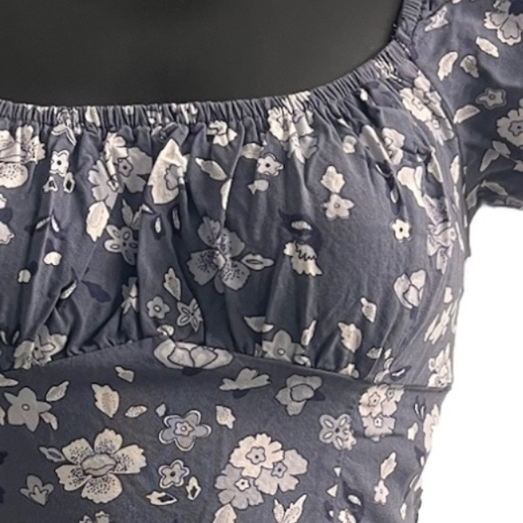 NWOT Hollister Floral Crop Top Puff Sleeve XS - Picture 3 of 10